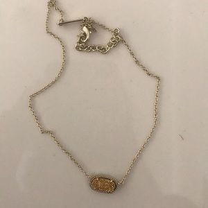 Kendra Scott necklace